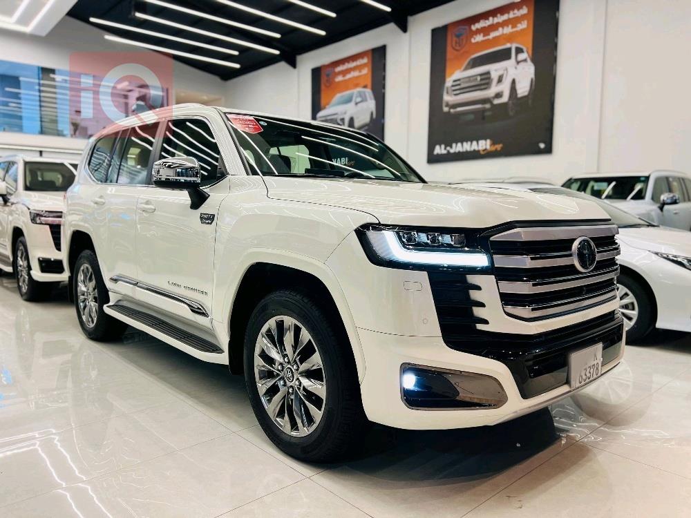 تويوتا لاندكروزر